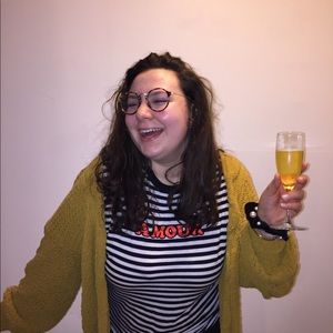 Meet your Posher, Regina